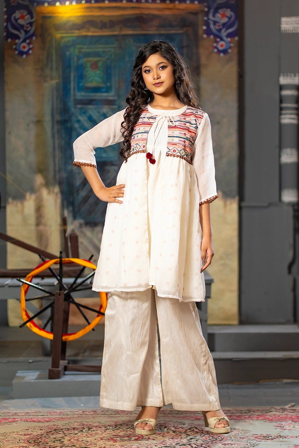 Off White Fancy Kids 2-Piece Set with Embroidery & Patchwork