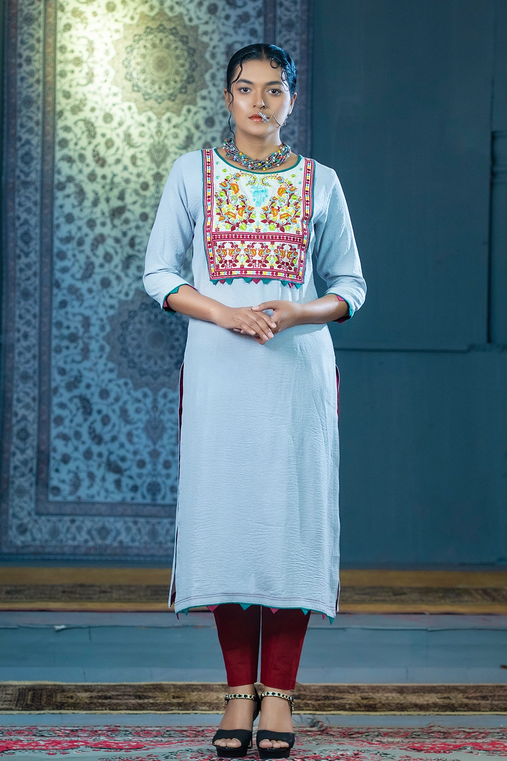 Linen Embroidery & Patchwork Women's Kameez